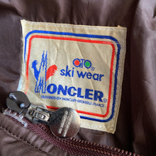 Moncler 80’s women’s ski jacket (M)