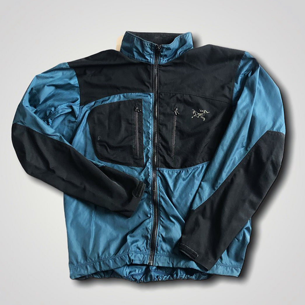 Arcteryx TAU light Jacket (M) – Loose Threads Vintage