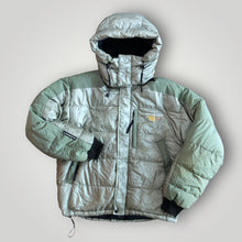 Mountain Hardwear Puffer Jacket (M)